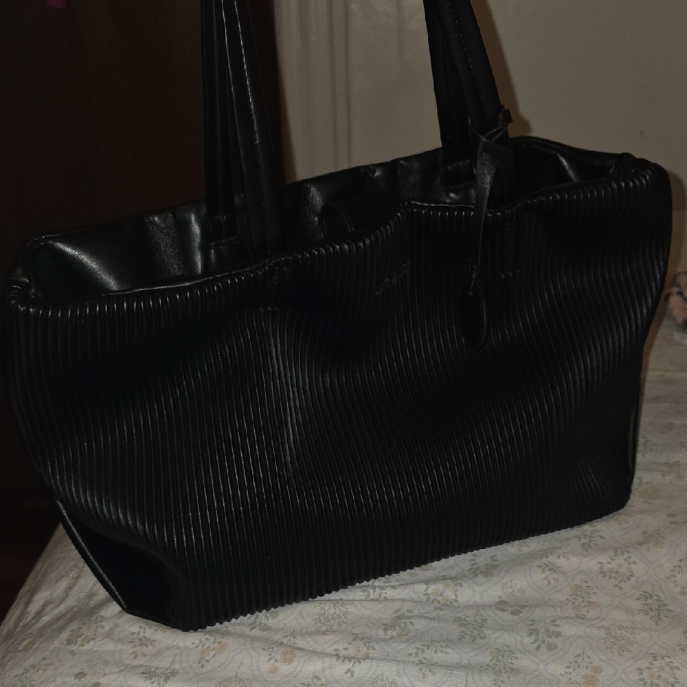 Steven Madden  Black Tote Bag